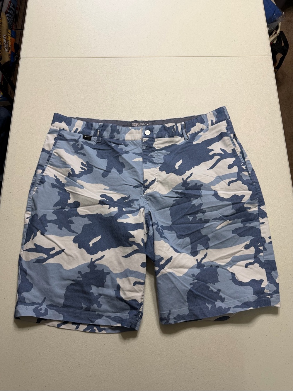 Nike golf shorts men’s 38 blue camo modern fit